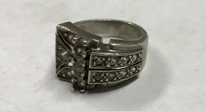 Yaşasın! Gümüş Yüzük Buldum