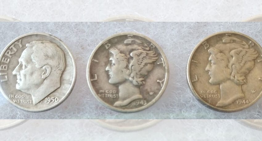 1930’lardan Kalma Bir Kulübenin Önünde