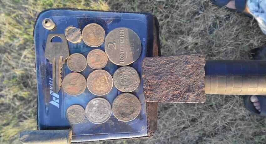 Toprağın Sessiz Hikayesi: Bir Metal Detektörü Macerasının Hasadı