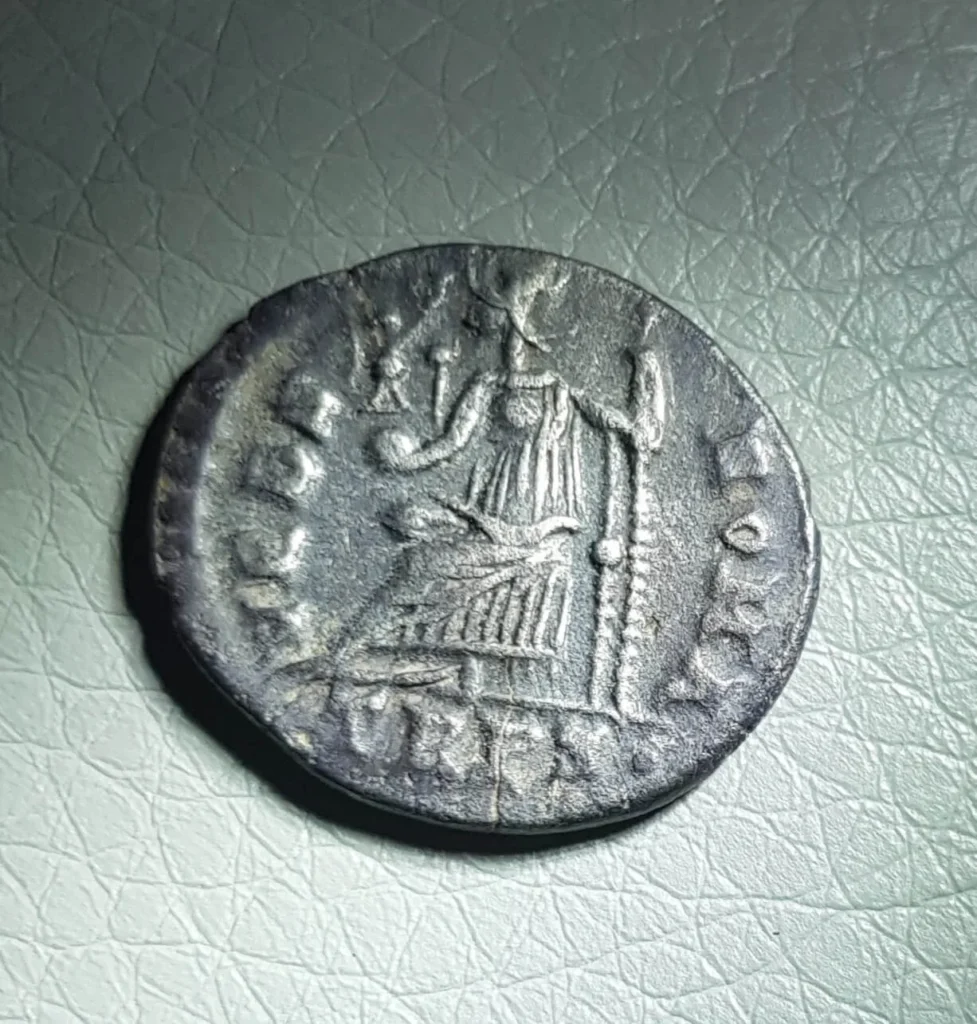 Hafta Sonu Bu Gümüş Denarius'u Buldum - 1