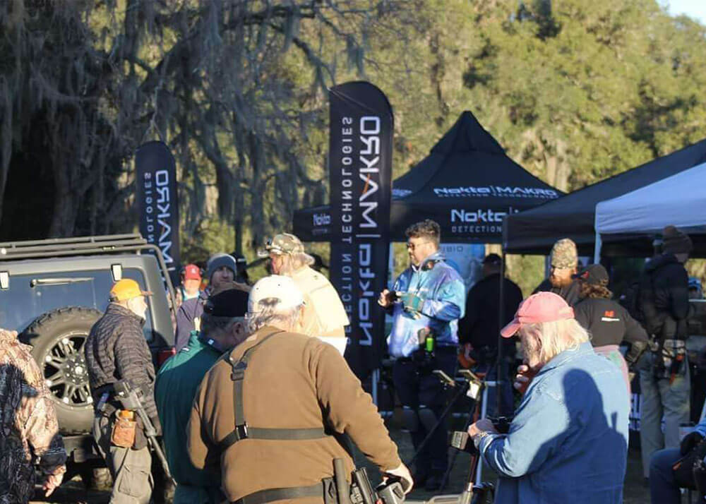 Florida Dedektör Rallisi Kapak