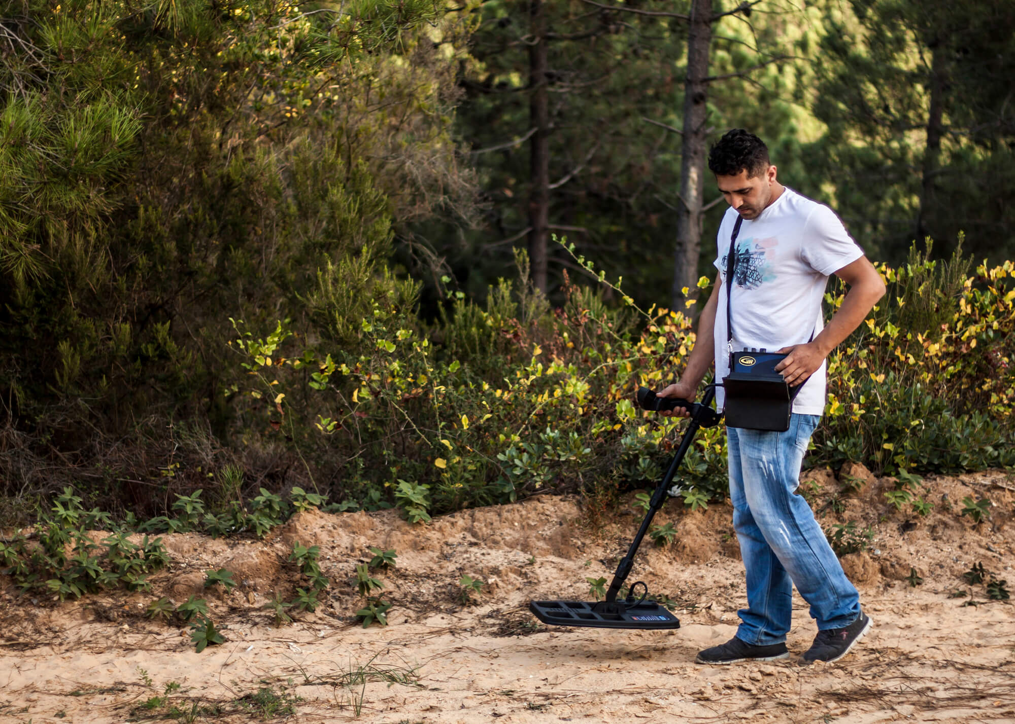 nokta-deephunter-3d-define-dedektoru-dis-mekan-foto- (7)