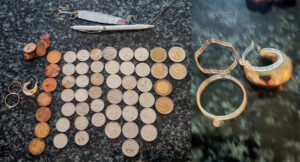 The Legend ile Sahada Verimli Bir Gün - Kapak